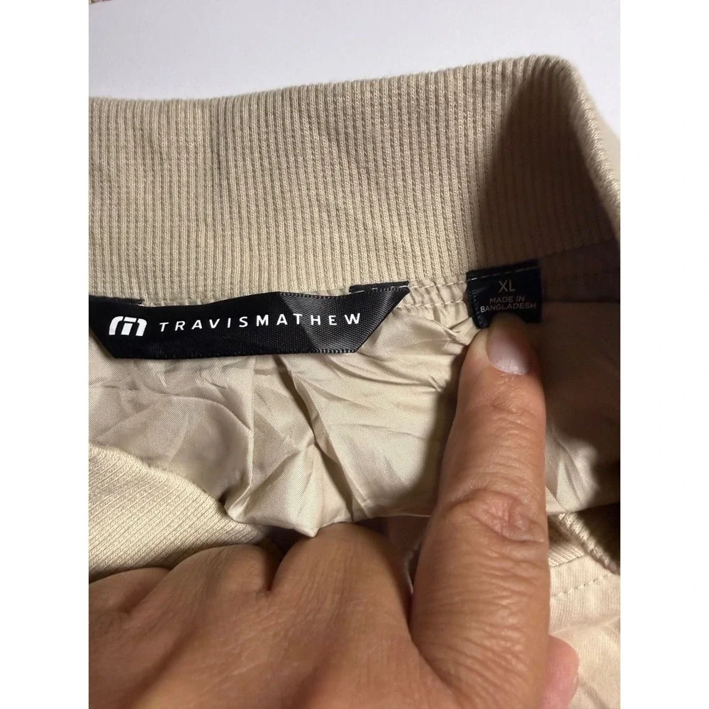 TravisMathew Mens XL Tan Beige Full Zip Bomber Jacket Lightweight Stretch Golf